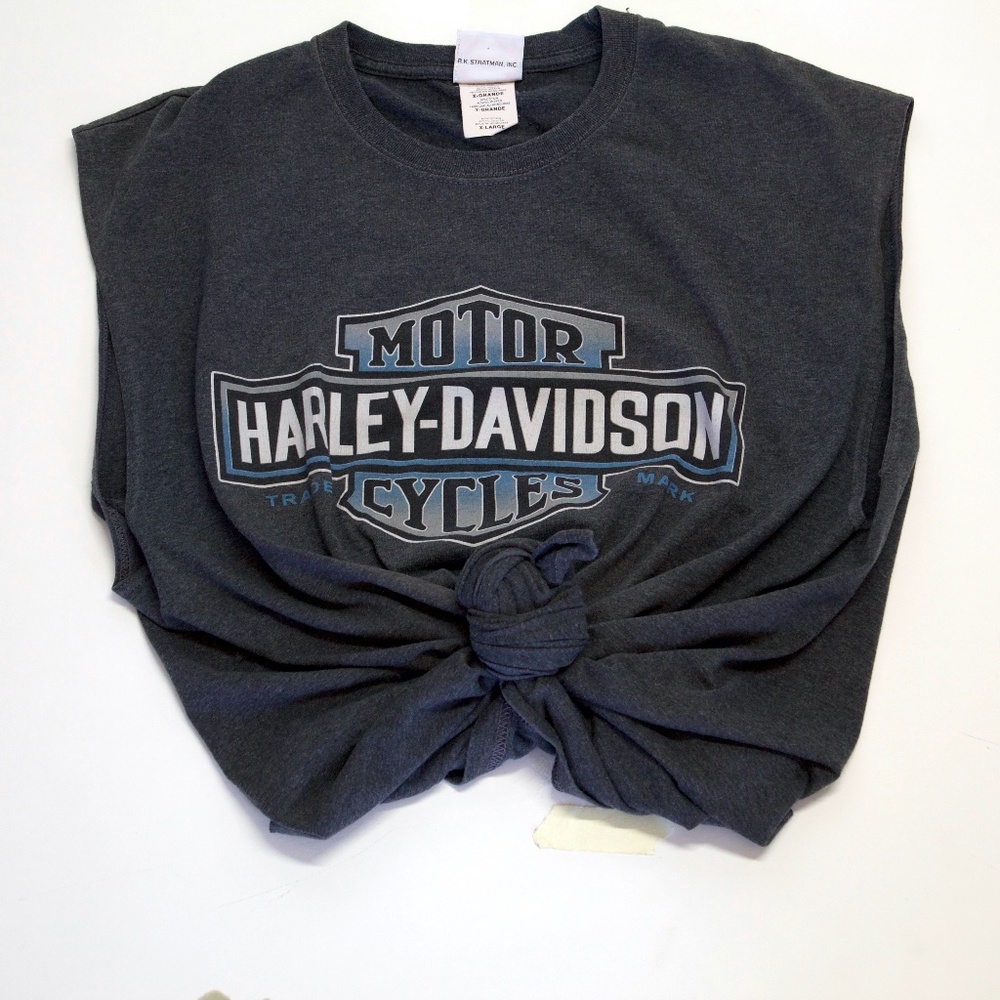 Classic Harley Davidson Badge Grey Cut Off Tee